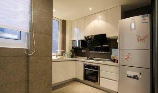 冰箱應該放在那里，你知道嗎？